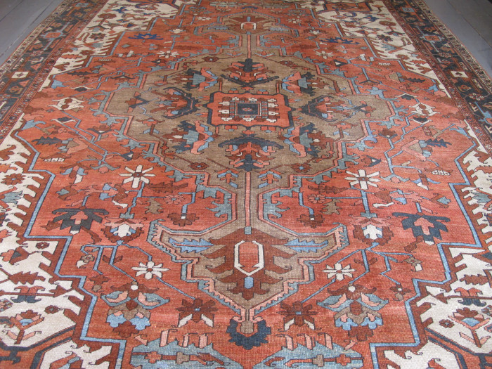 Serapi Carpet